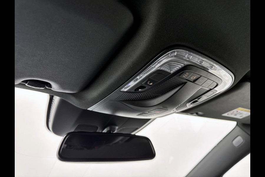 Mercedes-Benz V-Klasse 250d 4-MATIC L3 DC AMG Dubbele Cabine Elektrische schuifdeuren Distronic Burmester Trekhaak afneembaar 2500kg Dubbele cabine