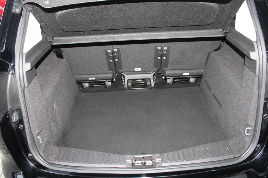 Ford C-MAX 1.0 Titanium 125pk | Stoelverwarming | Trekhaak | Camera | Xenon