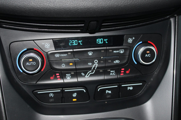 Ford C-MAX 1.0 Titanium 125pk | Stoelverwarming | Trekhaak | Camera | Xenon