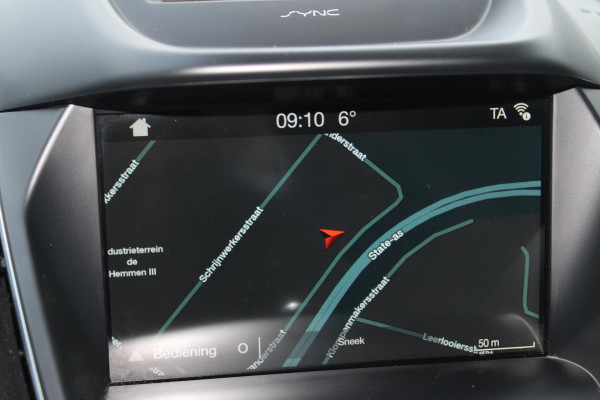 Ford C-MAX 1.0 Titanium 125pk | Stoelverwarming | Trekhaak | Camera | Xenon