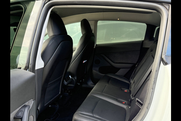 Tesla Model Y Long Range AWD 75 kWh 94% SOH FSD Dealer Onderhouden