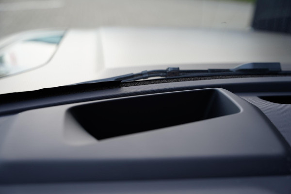 Land Rover Defender 110 P 635 Octa 4.4 Edition One / BTW / Panoramadak / Meridian