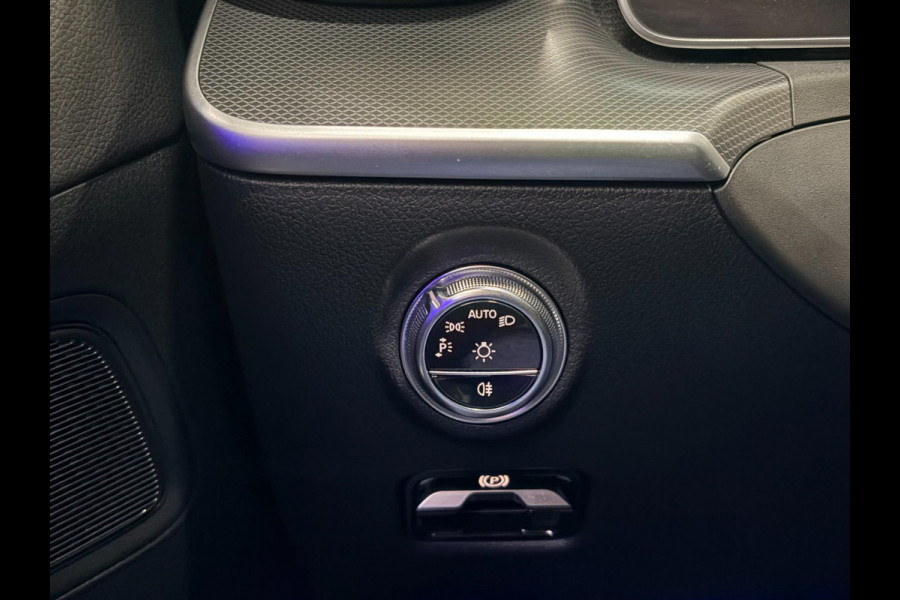 Mercedes-Benz C-Klasse Estate 180 AMG Line Trekhaak Navi Leer Camera Nightpack Ambient Elekt. achterklep PTS