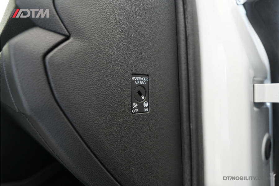 Volkswagen T-Roc 1.5TSi Sport | Panoramadak | Virtual