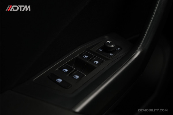 Volkswagen T-Roc 1.5TSi Sport | Panoramadak | Virtual