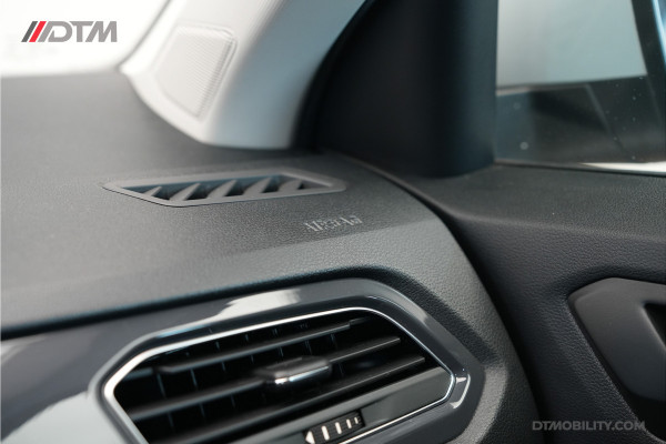 Volkswagen T-Roc 1.5TSi Sport | Panoramadak | Virtual