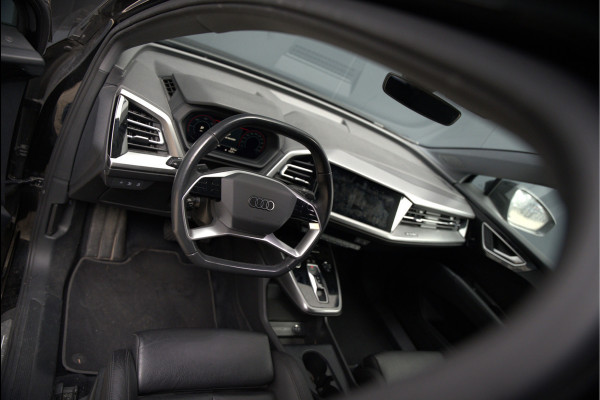 Audi Q4 Sportback e-tron 40 Launch edition Advanced Plus 77 kWh | S-Line | Sonos | Stoelverwarming | Adaptive Cruise Control | Camera | Apple Carplay | Navigatie | Keyless | RS Seats | Leer | Matrix LED |
