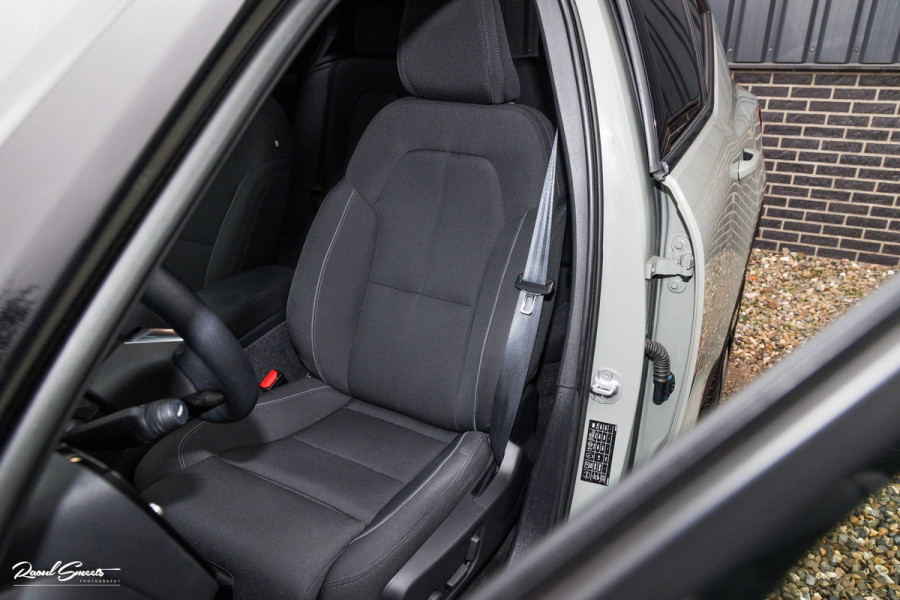 Volvo XC40 Recharge Ultimate 70 kWh | Adaptieve cruise | Panorama dak | Matrix led | Harman Kardon |