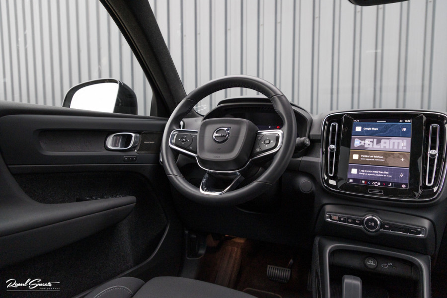 Volvo XC40 Recharge Ultimate 70 kWh | Adaptieve cruise | Panorama dak | Matrix led | Harman Kardon |