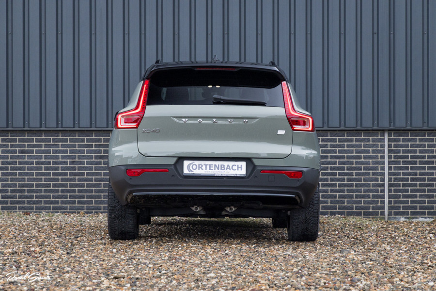 Volvo XC40 Recharge Ultimate 70 kWh | Adaptieve cruise | Panorama dak | Matrix led | Harman Kardon |