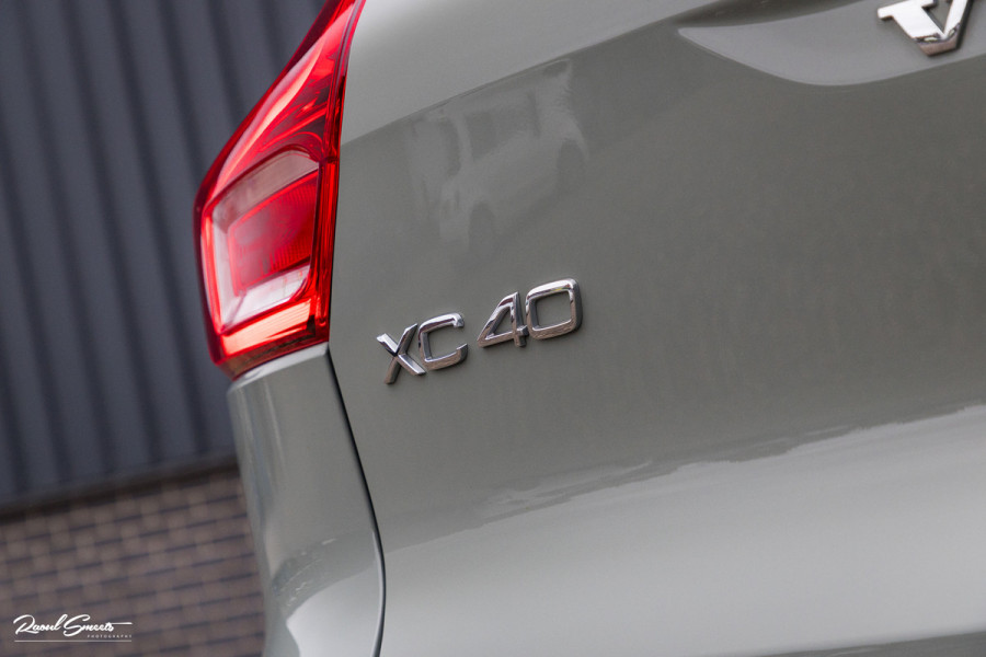 Volvo XC40 Recharge Ultimate 70 kWh | Adaptieve cruise | Panorama dak | Matrix led | Harman Kardon |