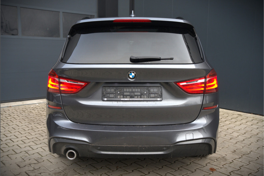 BMW 2 Serie Gran Tourer 218i 7p. High Executive M Sport | Panoramadak | Stoelverwarming | Trekhaak | Adaptive LED | HIFI | Apple Carplay | Cruise Control | Climate Control | Keyless |