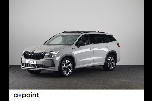 Škoda Kodiaq 1.5 TSI PHEV Sportline Business 204 pk Automaat (DSG) | Verlengde garantie | Navigatie | Panoramadak | Trekhaak (wegklapbaar) | Parkeersensoren | Achteruitrijcamera | Stoelverwarming v/a |