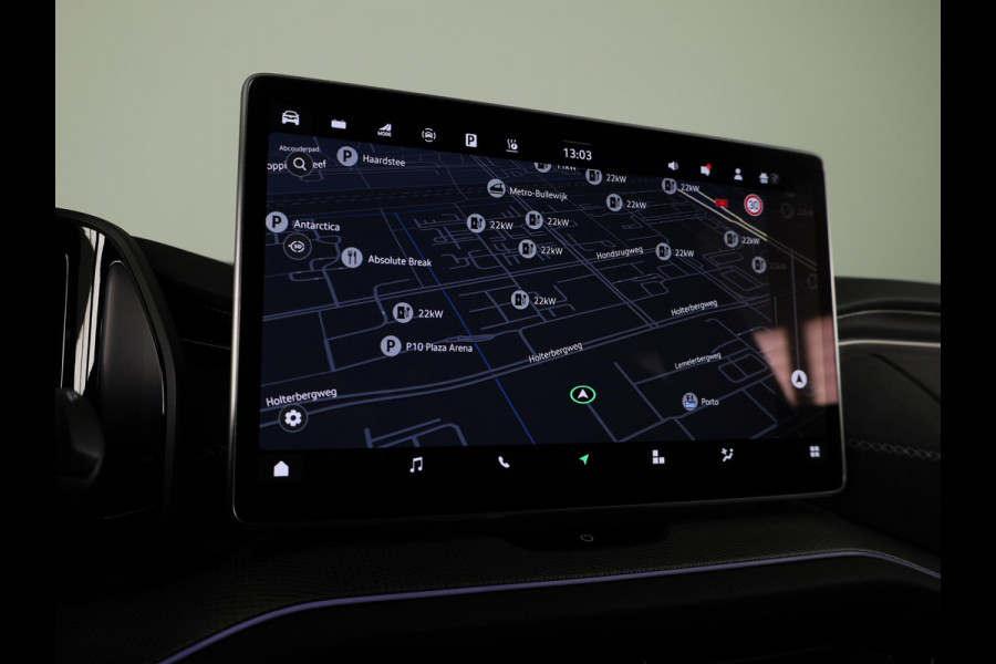 Škoda Kodiaq 1.5 TSI PHEV Sportline Business 204 pk Automaat (DSG) | Verlengde garantie | Navigatie | Panoramadak | Trekhaak (wegklapbaar) | Parkeersensoren | Achteruitrijcamera | Stoelverwarming v/a |