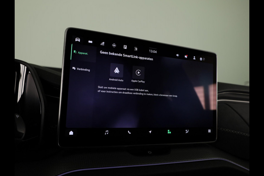 Škoda Kodiaq 1.5 TSI PHEV Sportline Business 204 pk Automaat (DSG) | Verlengde garantie | Navigatie | Panoramadak | Trekhaak (wegklapbaar) | Parkeersensoren | Achteruitrijcamera | Stoelverwarming v/a |