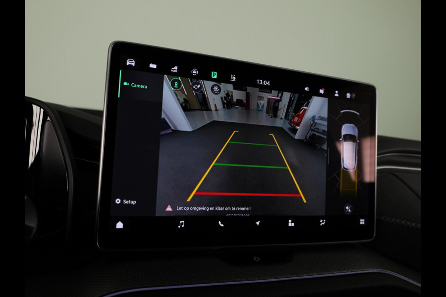 Škoda Kodiaq 1.5 TSI PHEV Sportline Business 204 pk Automaat (DSG) | Verlengde garantie | Navigatie | Panoramadak | Trekhaak (wegklapbaar) | Parkeersensoren | Achteruitrijcamera | Stoelverwarming v/a |