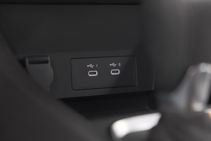 Renault Captur 1.6 E-Tech Full Hybrid 145 Techno | Pack Winter | Navigatie | Camera | Apple Carplay