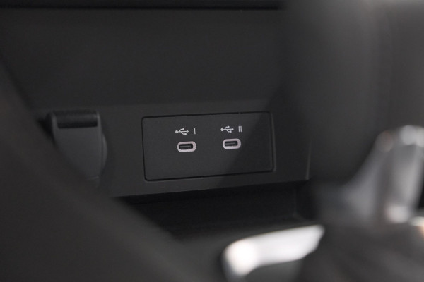 Renault Captur 1.6 E-Tech Full Hybrid 145 Techno | Pack Winter | Navigatie | Camera | Apple Carplay