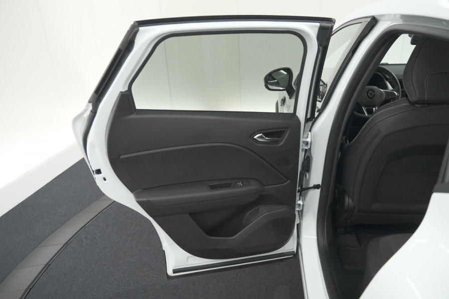 Renault Captur 1.6 E-Tech Full Hybrid 145 Techno | Pack Winter | Navigatie | Camera | Apple Carplay