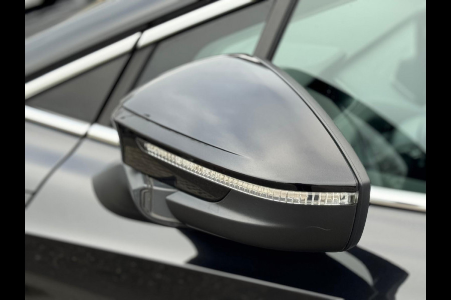 Škoda ENYAQ iV 80 Comfortline, electr. trekhaak, vele opties,soh 95 %, stoel verwarming , camera, 1 e eigenaar, NL auto met nap