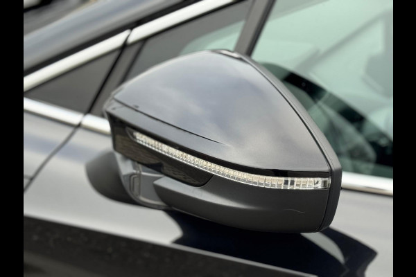 Škoda ENYAQ iV 80 Comfortline, electr. trekhaak, vele opties,soh 95 %, stoel verwarming , camera, 1 e eigenaar, NL auto met nap