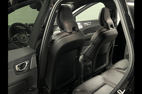 Volvo XC60 2.0 T8 Plug-in hybrid AWD Black Edition Luchtvering | Massage | Bowers & Wilkins | Adapt. Cruise | Open dak | Head-up | 360 camera | Stoelventilatie /-verwarming