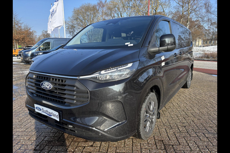 Ford Transit Custom 340 2.5 PHEV L2H1 Limited | SCI | 233pk | Kombi | Incl. BTW/BPM | Dubbele zijschuifdeur | Privacy Glass | Inklapbare trekhaak | 17 inch lichtmetalen velgen | Driver Assistance Pack Premium | Verwarmbaar stuurwiel