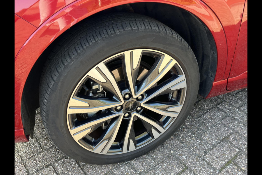 Ford Kuga 2.5 PHEV ST-Line X 225pk | Winter Pack | 20 inch velgen | Achteruitrijcamera | Bang&Olufsen