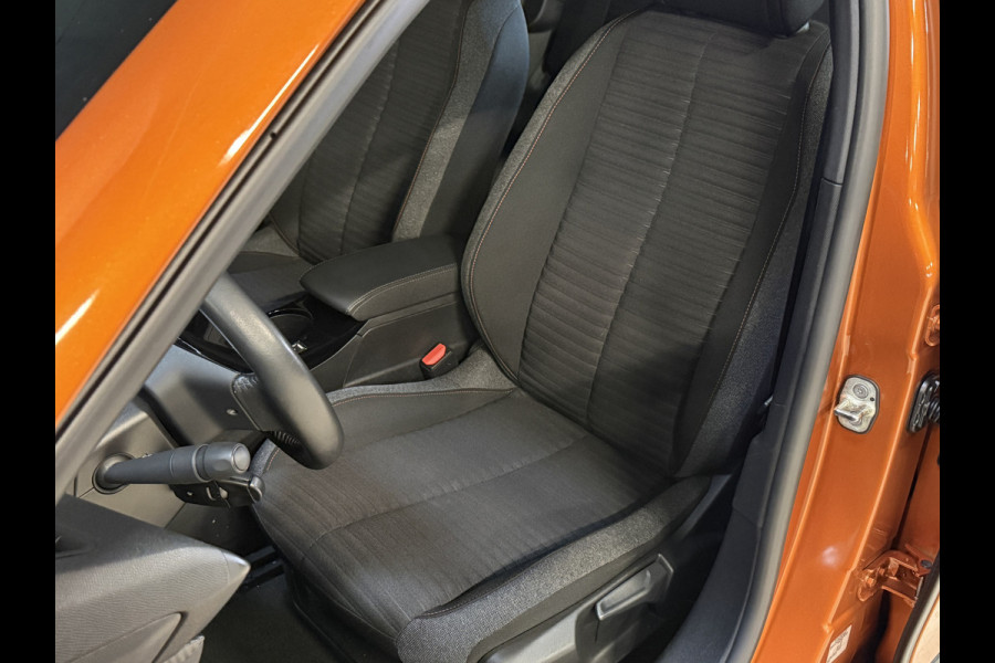 Peugeot e-2008 EV Blue Lease Active 50 kWh | Camera | Navi | LED