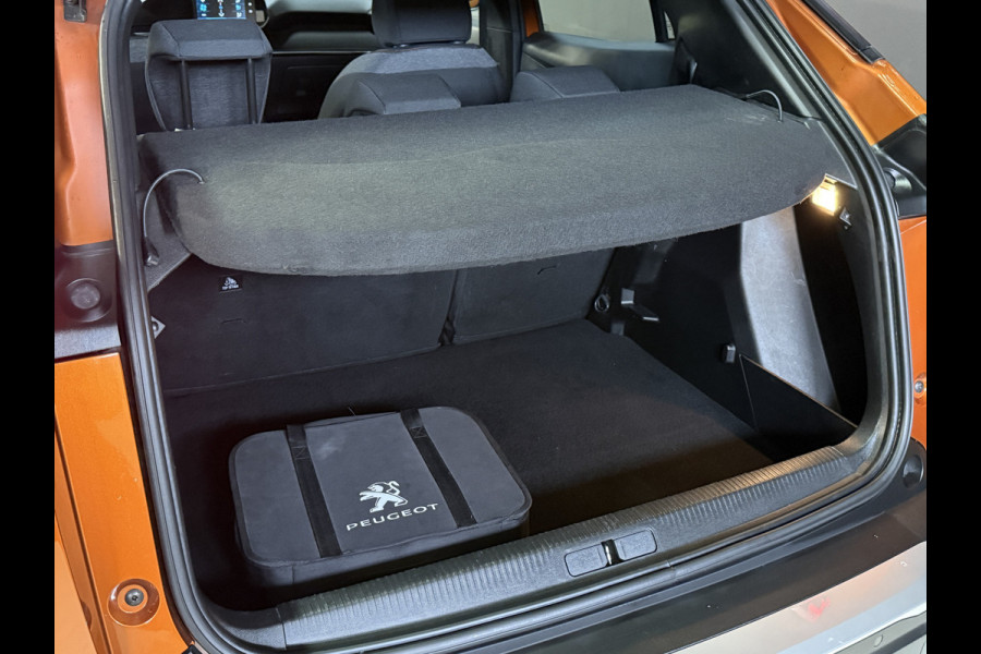 Peugeot e-2008 EV Blue Lease Active 50 kWh | Camera | Navi | LED
