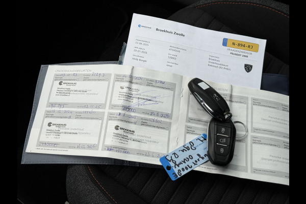 Peugeot e-2008 EV Blue Lease Active 50 kWh | Camera | Navi | LED