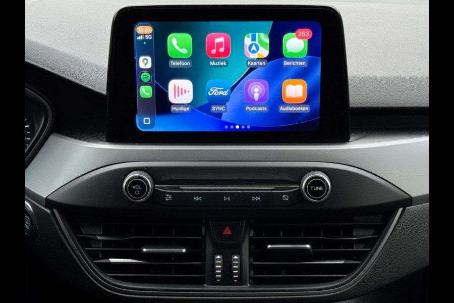Ford FOCUS Wagon 1.0 EcoBoost Hybrid ST Line Style, achteruitrijcamera, stoelverwarming, dealer onderhouden,e eigenaar,NL auto nap