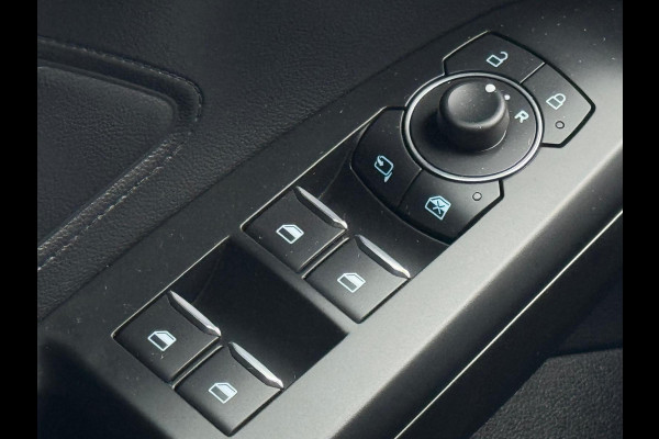 Ford FOCUS Wagon 1.0 EcoBoost Hybrid ST Line Style, achteruitrijcamera, stoelverwarming, dealer onderhouden,e eigenaar,NL auto nap