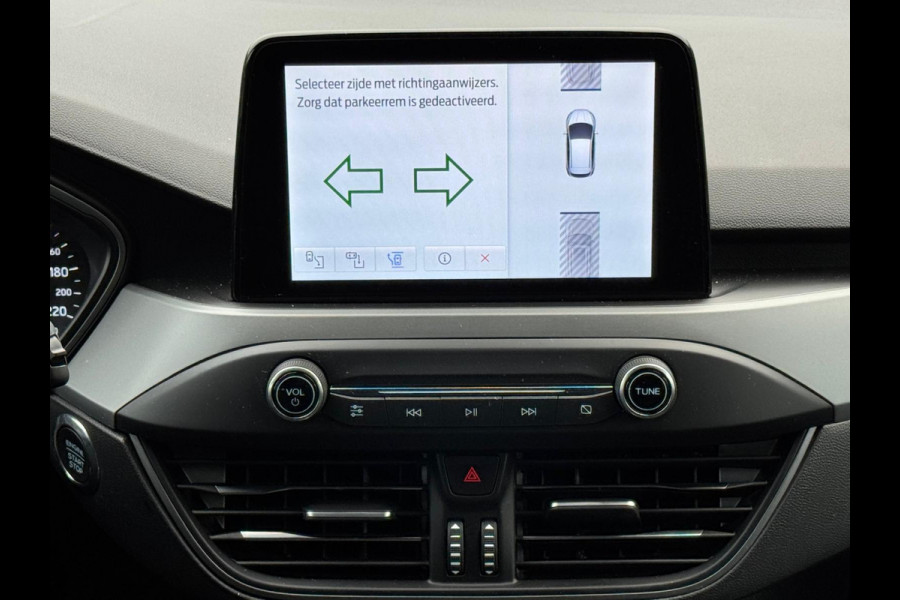 Ford FOCUS Wagon 1.0 EcoBoost Hybrid ST Line Style, achteruitrijcamera, stoelverwarming, dealer onderhouden,e eigenaar,NL auto nap