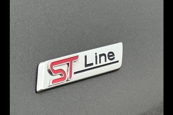 Ford FOCUS Wagon 1.0 EcoBoost Hybrid ST Line Style, achteruitrijcamera, stoelverwarming, dealer onderhouden,e eigenaar,NL auto nap