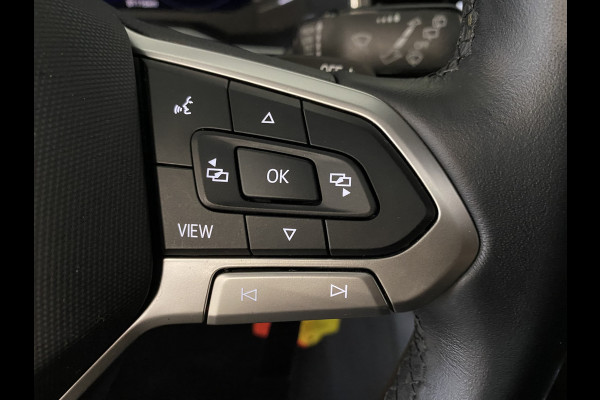 Volkswagen Polo 1.0 TSI R-Line Business DSG Panoramadak / Camera /Carplay / Navigatie / IQ Light