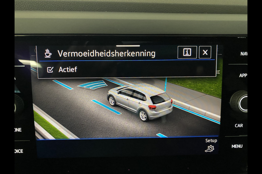 Volkswagen Polo 1.0 TSI R-Line Business DSG Panoramadak / Camera /Carplay / Navigatie / IQ Light