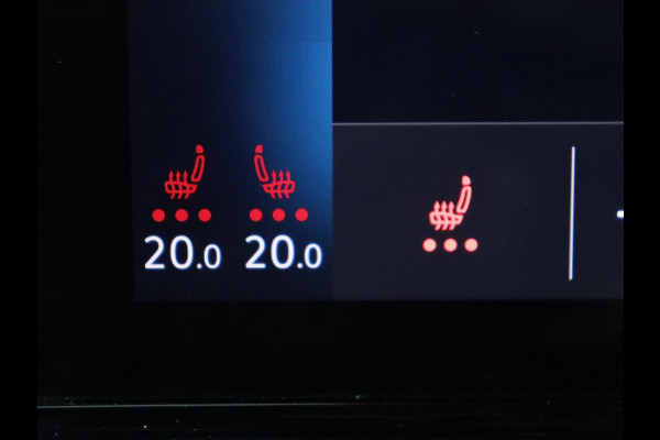 Volkswagen ID.3 First Plus 58 kWh | Trekhaak | Stoel & stuurverwarming | Camera | Adaptive cruise | Sfeerverlichting | Carplay | Matrix LED | Parkeerhulp | Climate control