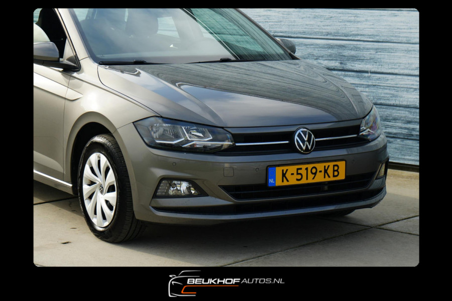 Volkswagen Polo 1.0 TSI Parkeersensor Carplay Navi Adapt Cru