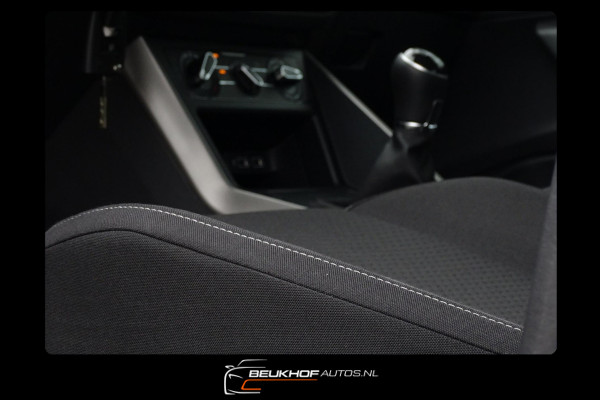 Volkswagen Polo 1.0 TSI Parkeersensor Carplay Navi Adapt Cru