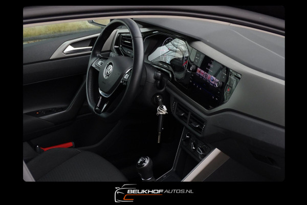 Volkswagen Polo 1.0 TSI Parkeersensor Carplay Navi Adapt Cru