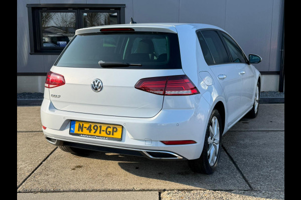 Volkswagen Golf 1.5 TSI Highline Business White silver Hihgline LED NAVI VIRTUALCOCKPIT