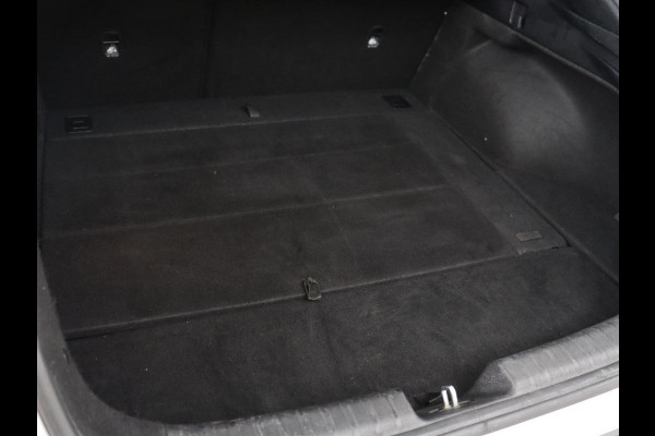 Kia ProCeed 1.5 T-GDI GT-Line | Panoramadak | Stoel & stuurverwarming | Adaptive cruise | Leder/Alcantara | Camera | Sportstoelen | Navigatie | Full LED | Climate control | Keyless