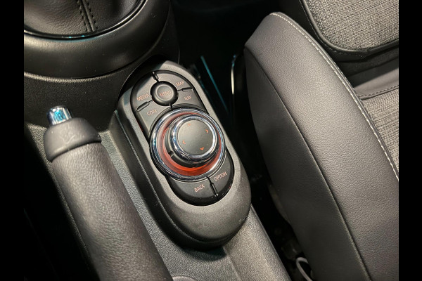 MINI 1.5 Cooper BLACK-EDITION PANO/H-UP/NAVI/CAM/DAB/CARPLAY/H-KARDON///