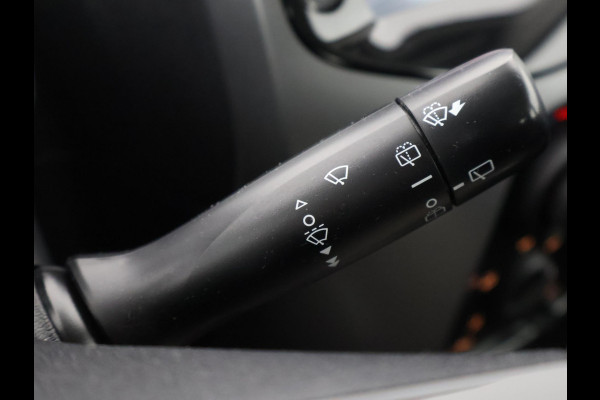 Toyota Aygo 1.0 VVT-i X-PLAY CARPLAY NAVI GARANTIE 2031 1e EIG BIJNA 2021. 100% ONDERHOUDEN .CAMERA.BLACK EDITION