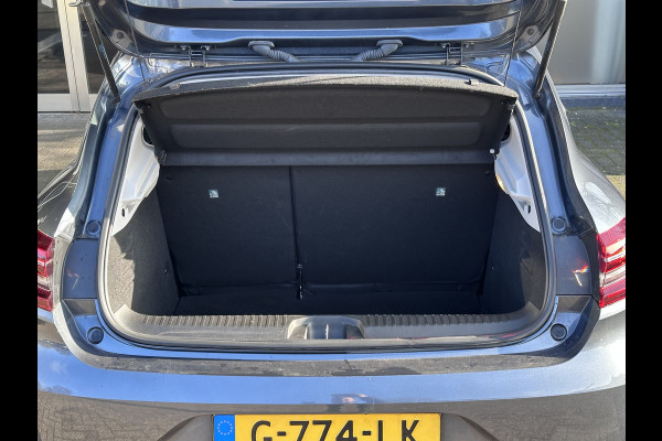 Renault Clio 1.3 TCe Intens CLIMA / CRUISE / LANE ASSIST / CARPLAY / AUTOMAAT