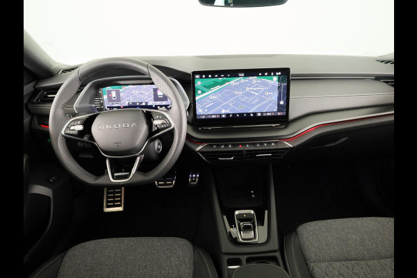 Škoda Octavia Combi Sportline Tour m-HEV 1.5 TSI 150 pk 7 versn. DSG | Schuif/kanteldak | Travel assist | Trekhaak wegklapbaar