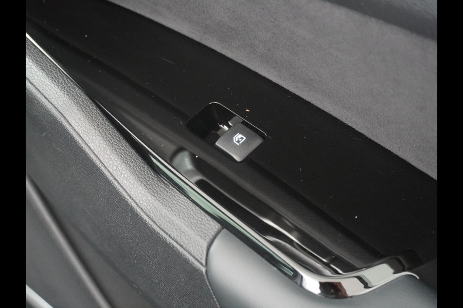 Kia Sportage 1.6 T-GDi MHEV GT-Line - Adaptief Cruise Control - Led Koplampen - Climate Control - Navigatie - Stoel/Stuurverwarming - Fabrieksgarantie Tot 2031