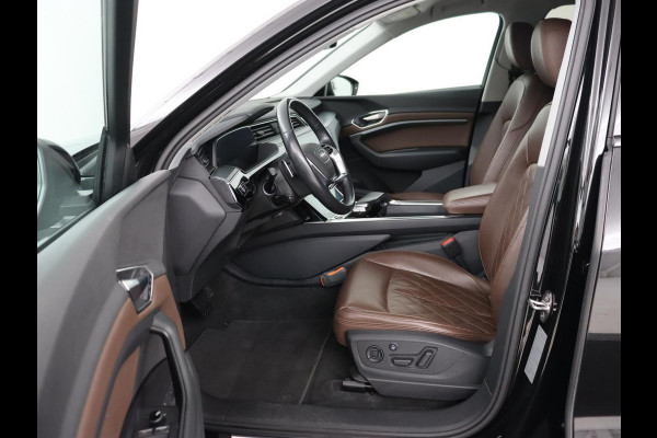 Audi e-tron 55 quattro Business edition | SOH 92% | Leder | Stoelverwarming | Luchtvering | Memory | Carplay | Navigatie | Virtual Cockpit | Cruise control | Full LED