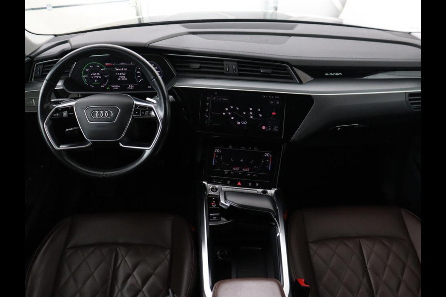 Audi e-tron 55 quattro Business edition | SOH 92% | Leder | Stoelverwarming | Luchtvering | Memory | Carplay | Navigatie | Virtual Cockpit | Cruise control | Full LED